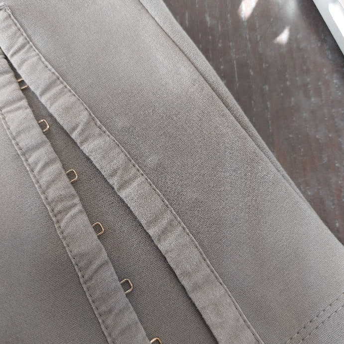 Mango Sage Green Stretchable Pants | Pre Loved |