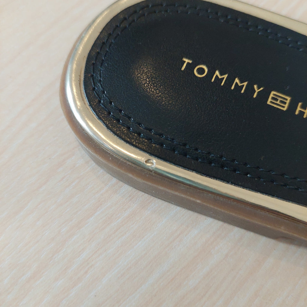 Tommy Hilfiger Black Logo Flats | Pre Loved |