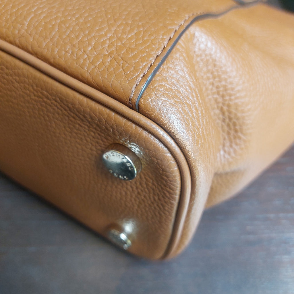 Michael Kors Brown Pebbled Leather Medium Jet Set Top Zip Tote Bag | Pre Loved |