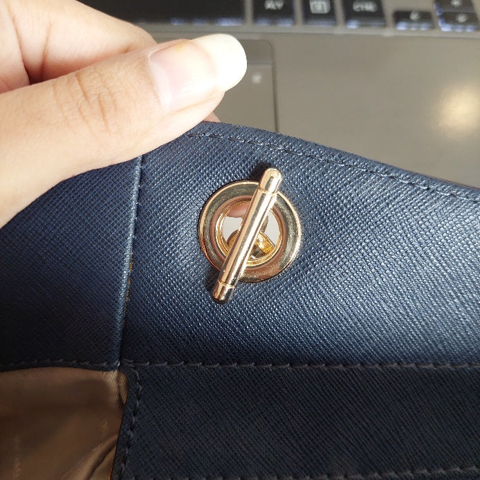 Michael Kors Navy Saffiano Leather Jet Set Large Chain Shoulder Tote Bag | Gently Used |