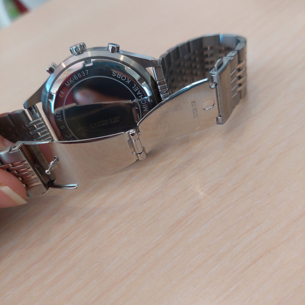 Michael Kors Men's Merrick Silver Dial Chronograph MK8637 Watch | Gently Used |