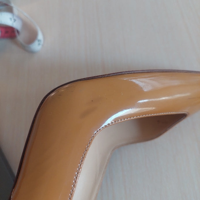 Christian Louboutin Fleuve 100 Nude Patent Leather Pumps | Pre Loved |