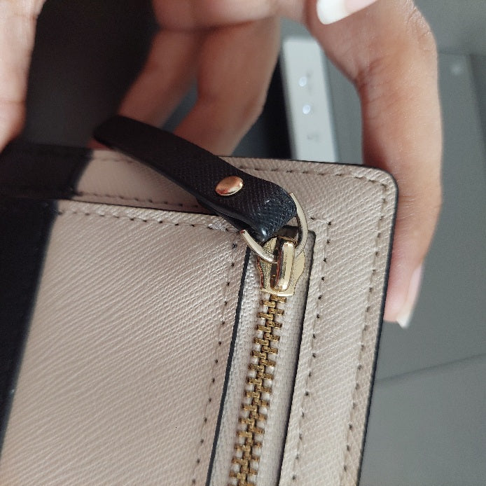 Kate Spade Cream & Black Leather Stacy Laurel Way Wallet | Pre Loved |