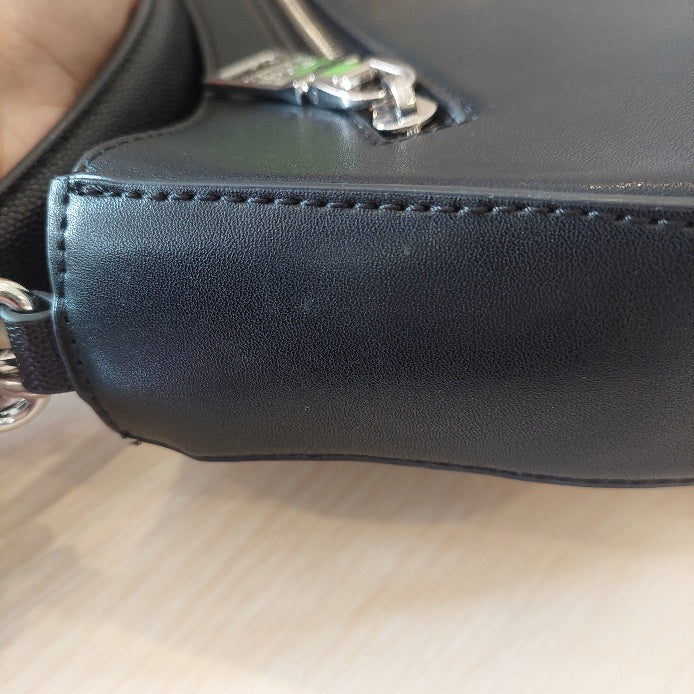 Steve Madden BWREN Black Leatherette Baguette Shoulder Bag | Pre Loved |