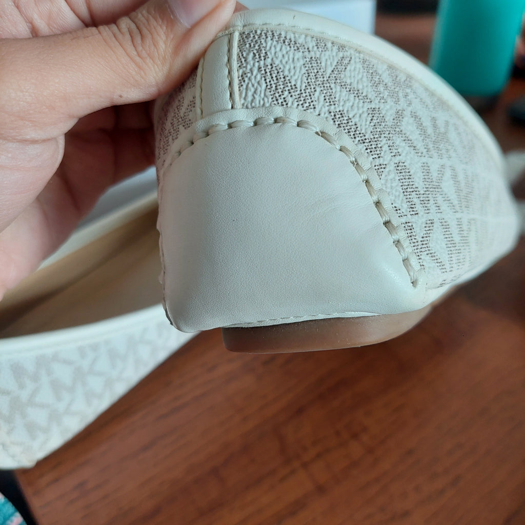 Michael Kors Vanilla Leather Fulton Studded Logo Moccasins | Pre Loved |