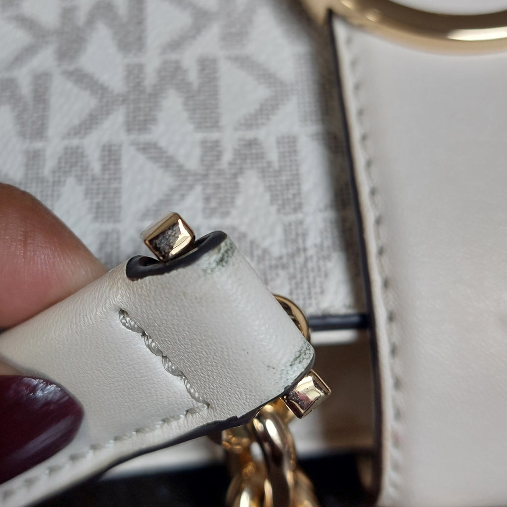 Michael Kors Vanilla Monogrammed Leather 'Carmen' Shoulder Bag | Pre Loved |