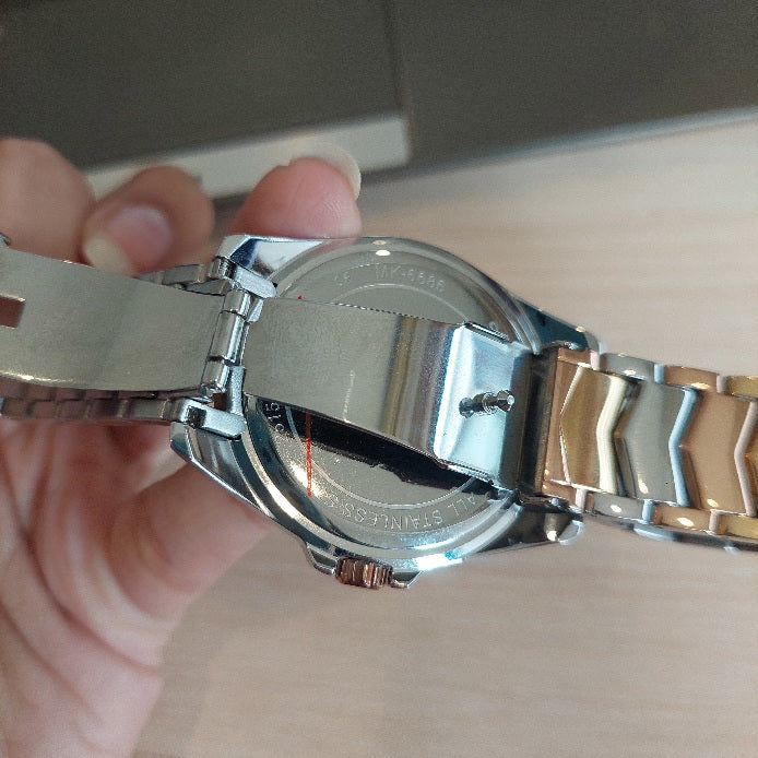 Michael Kors Stones Embellished Round Dial MK 6686 Stainless Steel Analog Watch | Gently Used |