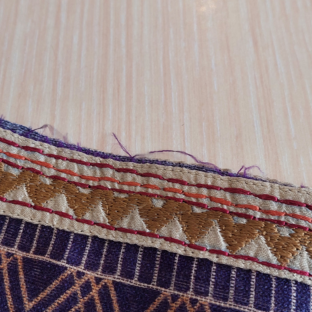 Sania Maskatiya Purple Embroidered Kurta | Gently Used |