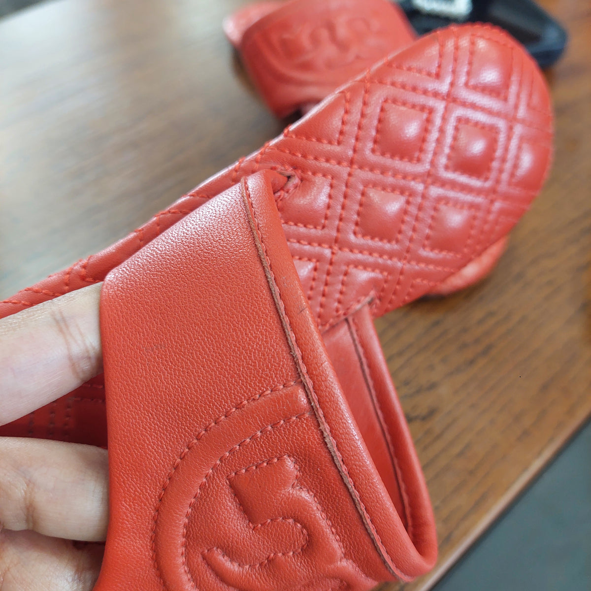 Tory Burch Orange Fleming Flat Thong Sandals | Pre Loved |