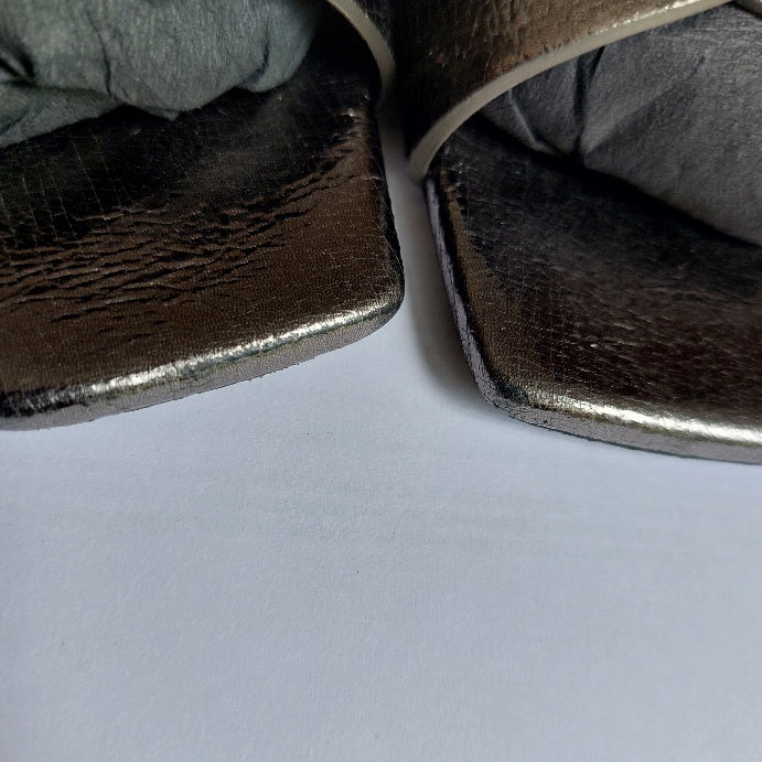 Saint Laurent Silver Metallic Leather Tribute Slide Sandals | Pre Loved |