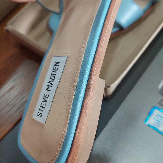 Steve Madden Blue Hadyn Sandals | Gently Used |