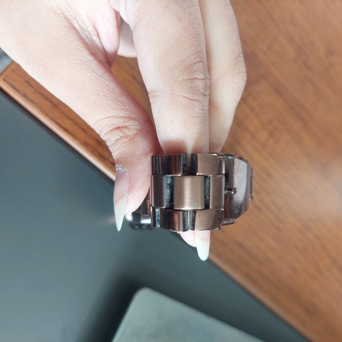 Michael Kors Brown MK-5492 Runway Wrist Watch | Pre Loved |