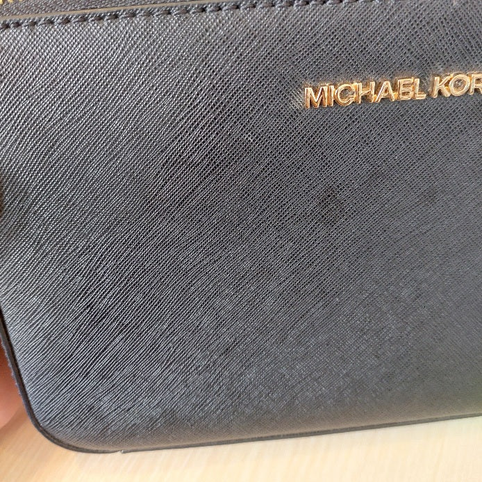 Michael Kors Black Gold Chain Leather Crossbody Bag | Gently Used |