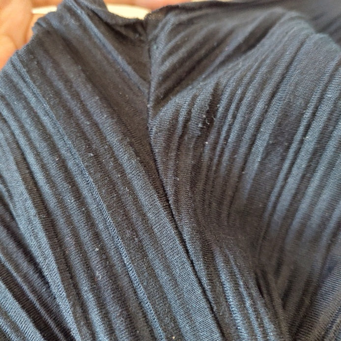 Scoop Black Pleated Cap-sleeves Maxi Dress | Gently Used |