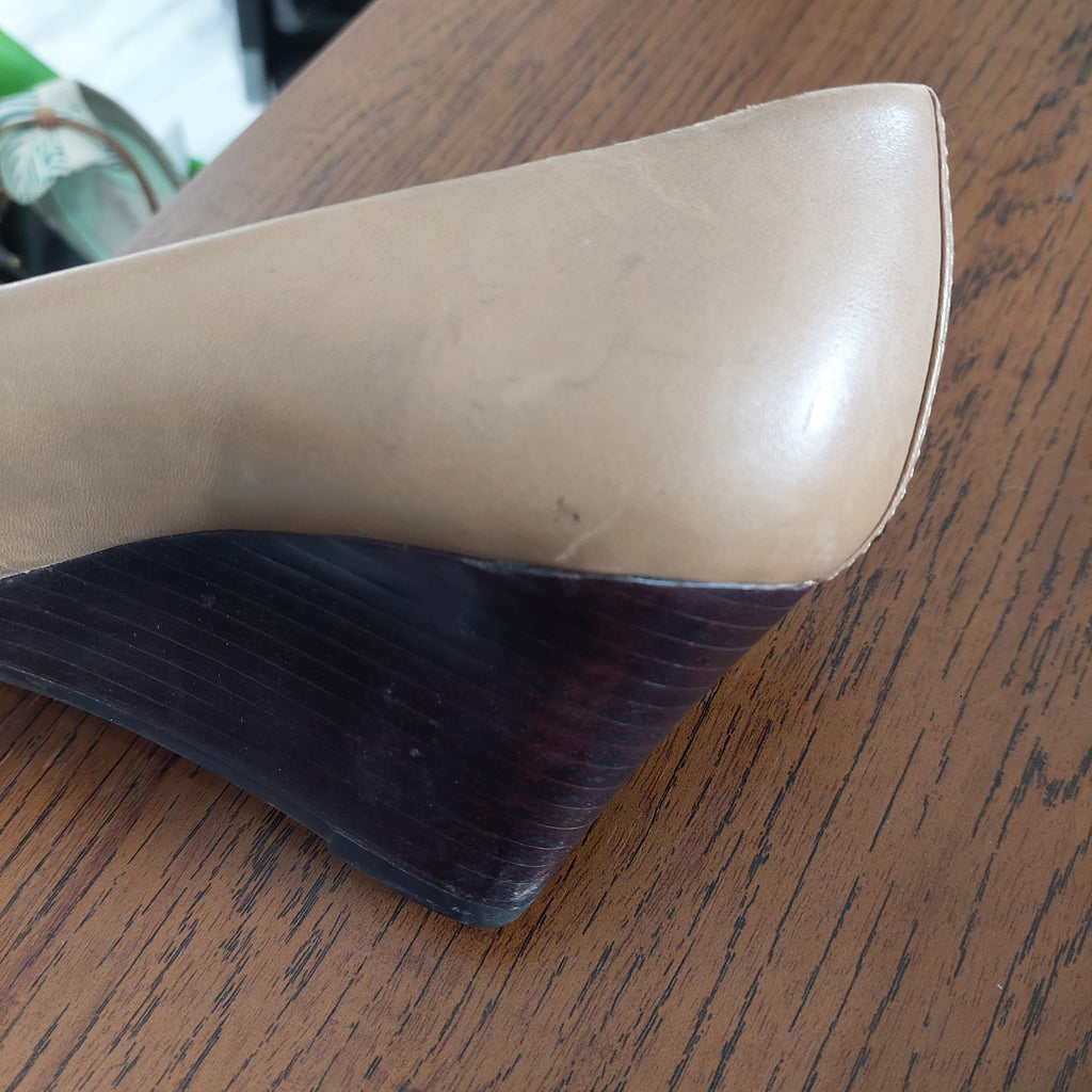 Tory Burch Tan Two Tone Patent Leather Caroline Wedges | Pre Loved |