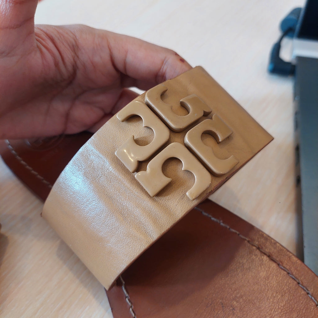 Tory Burch Beige Leather 'Lowell 2' Flat Slide Sandals | Pre Loved |