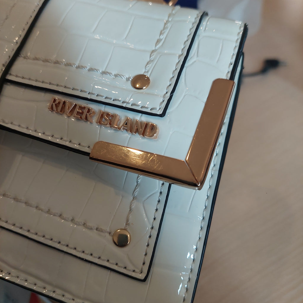 River Island White Croc Textured Faux Leather Crossbody Bag | Pre Loved |