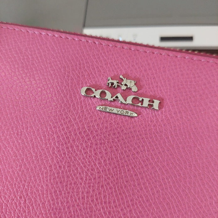 Coach Fuchsia Zip Around Leather Wallet | Pre Loved |