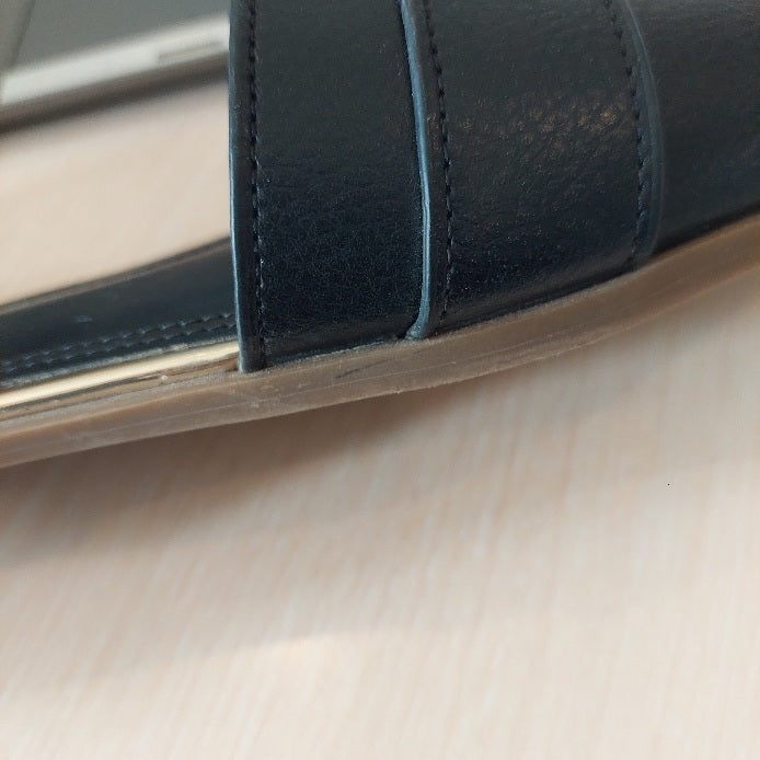 Tommy Hilfiger Black Logo Flats | Pre Loved |