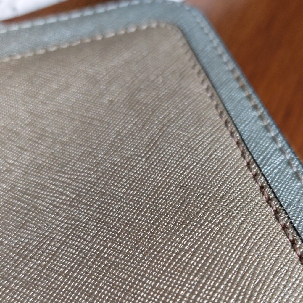 Marc Jacobs Gold/Silver Leather Snapshot Camera Crossbody Bag | Pre Loved |