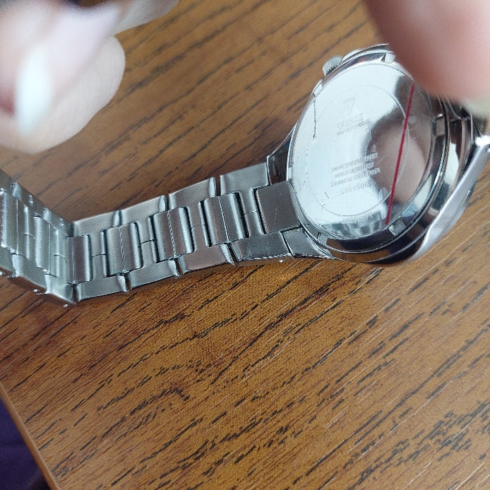 Guess Men's Blue Dial Date Window Stainless Steel G66450G Bracelet Watch | Gently Used |