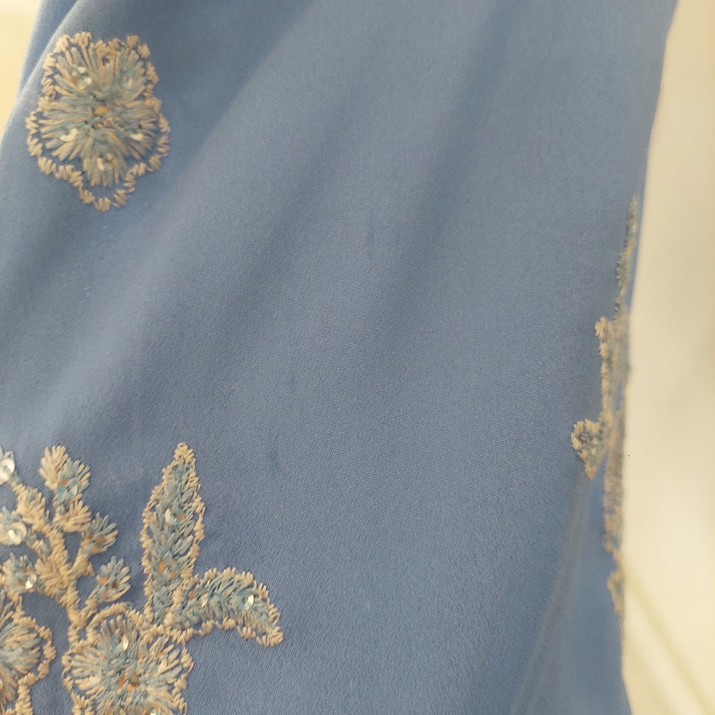 Sana Safinaz Blue & White Pearls & Embroidered Kurta | Gently Used |