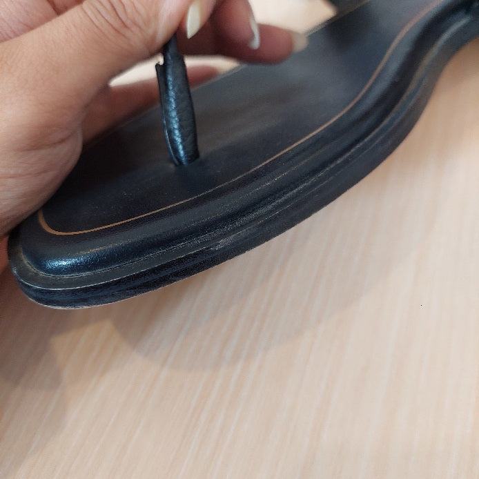 Michael Kors Black Aubrey Cutout Leather T-Strap Sandals | Gently Used |