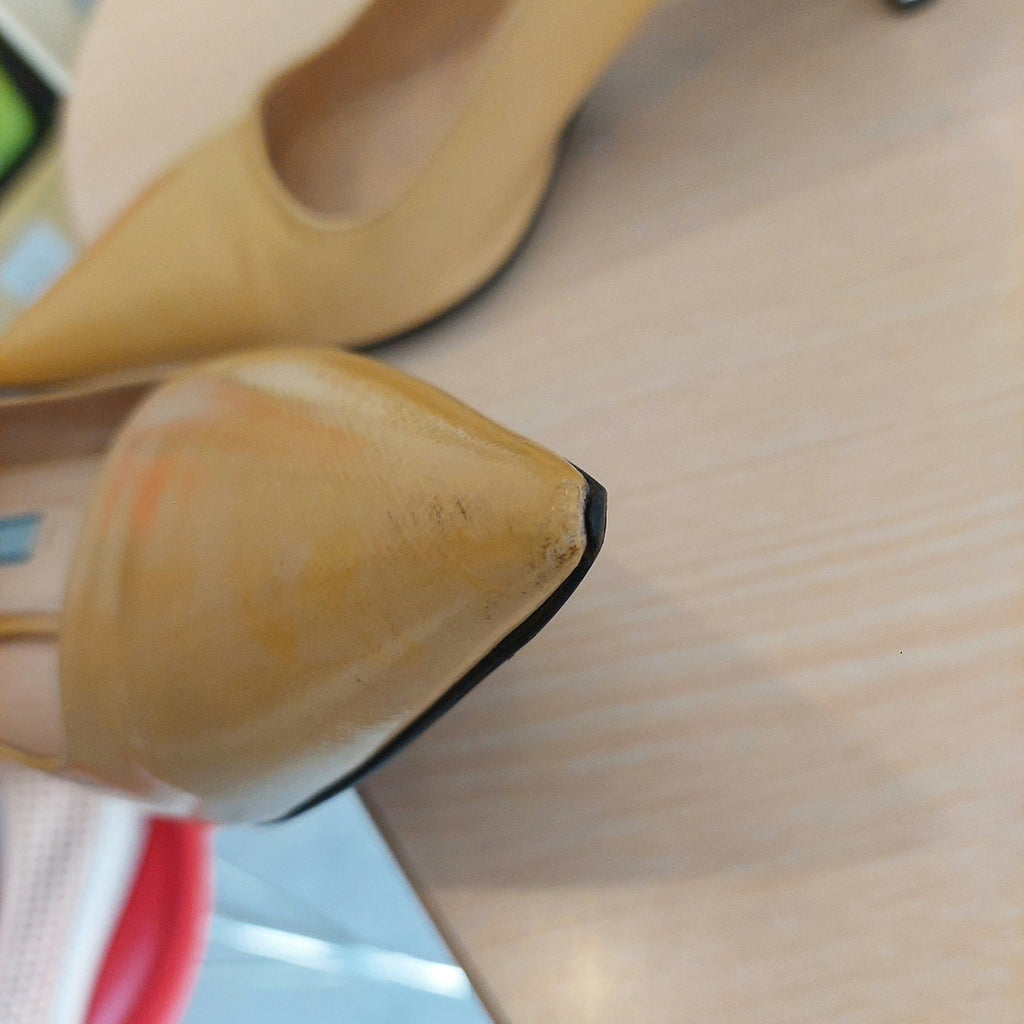 Prada Mustard Patent Leather Pointed Pumps  | Pre Loved |