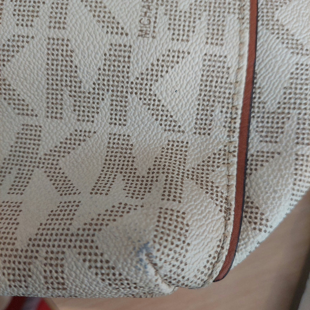 Michael Kors Vanilla Monogram Chain Tote | Pre Loved |