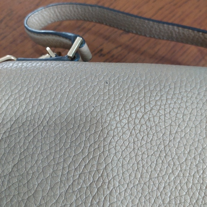 Michael Kors Beige Callie Leather Crossbody Bag | Pre Loved |