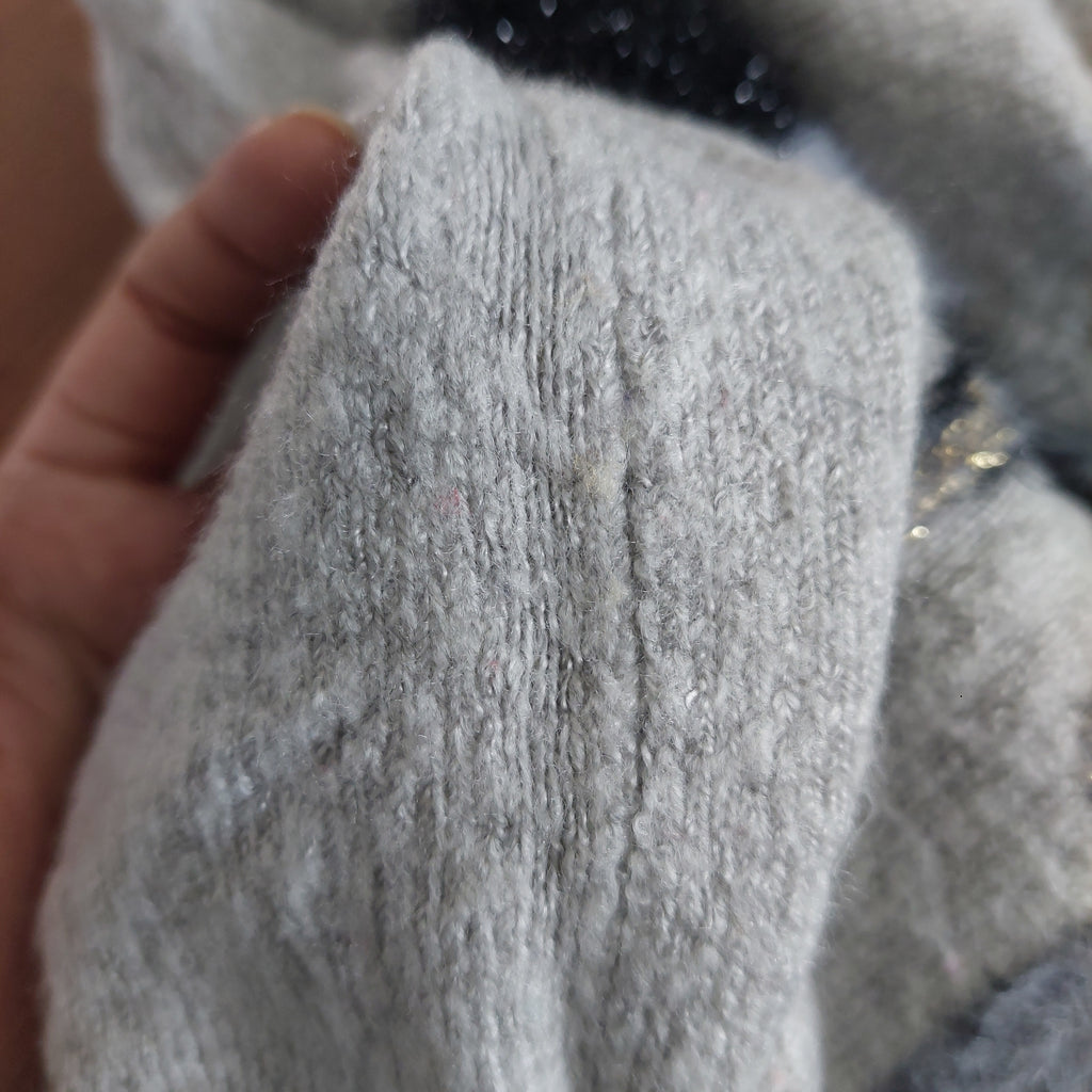 Dorothy Perkins Light Grey Penguin Sweater | Gently Used |