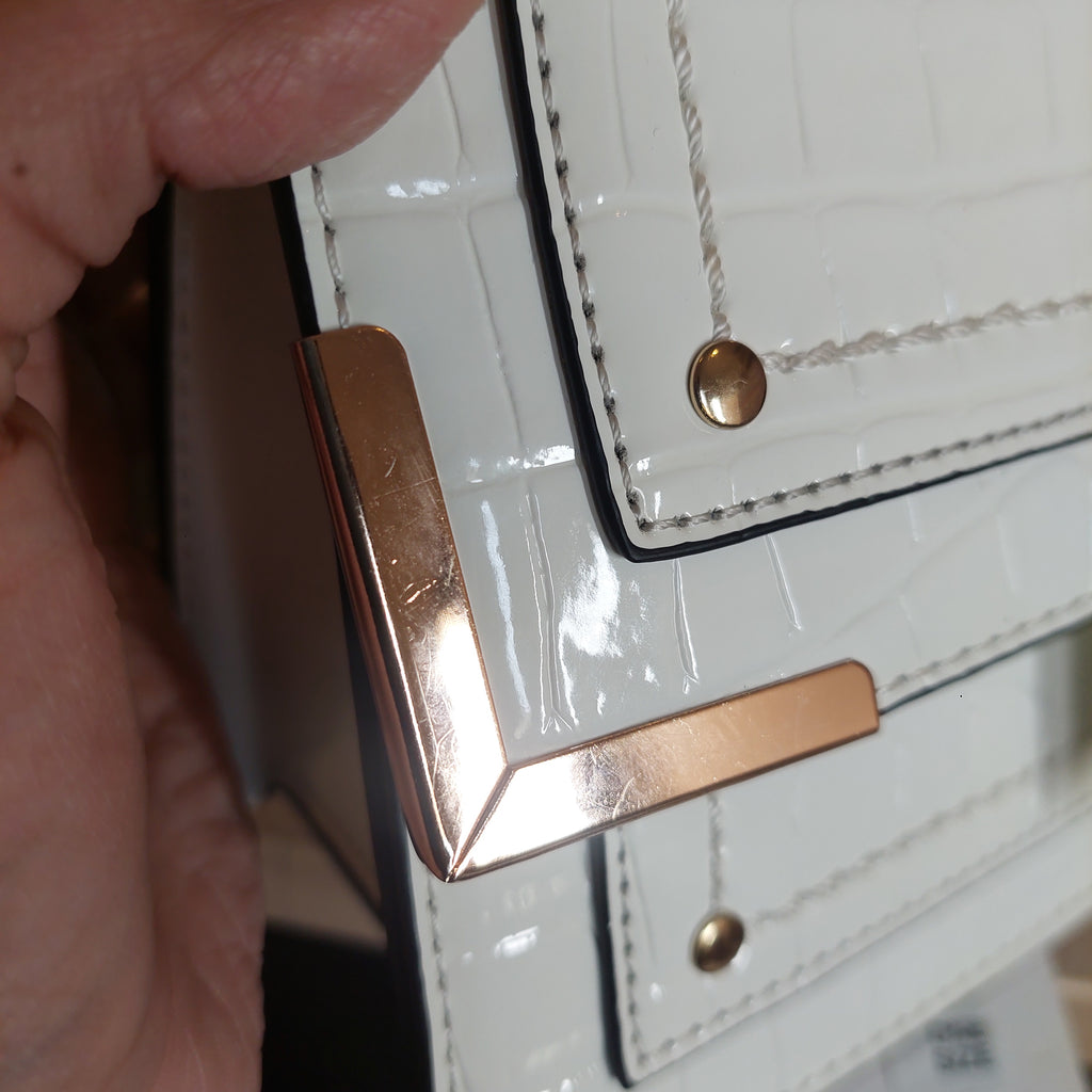 River Island White Croc Textured Faux Leather Crossbody Bag | Pre Loved |