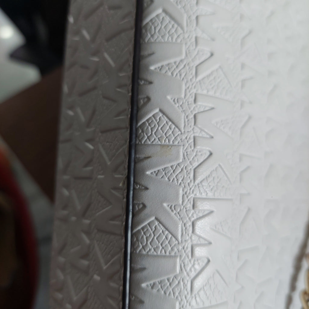 Michael Kors White Vegan Leather Rose Medium Shoulder Chain Crossbody Bag | Gently Used |