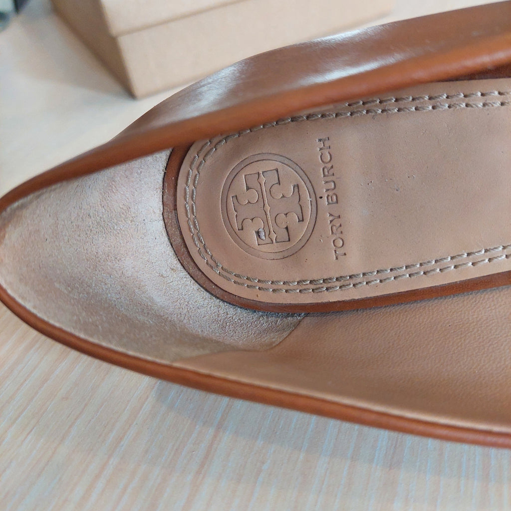 Tory Burch Brown Leather Gabriel Wedge Pumps | Pre Loved |