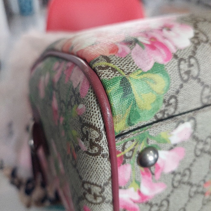 Gucci Pink/Beige GG Supreme Canvas Medium Blooms Boston Bag | Gently Used |