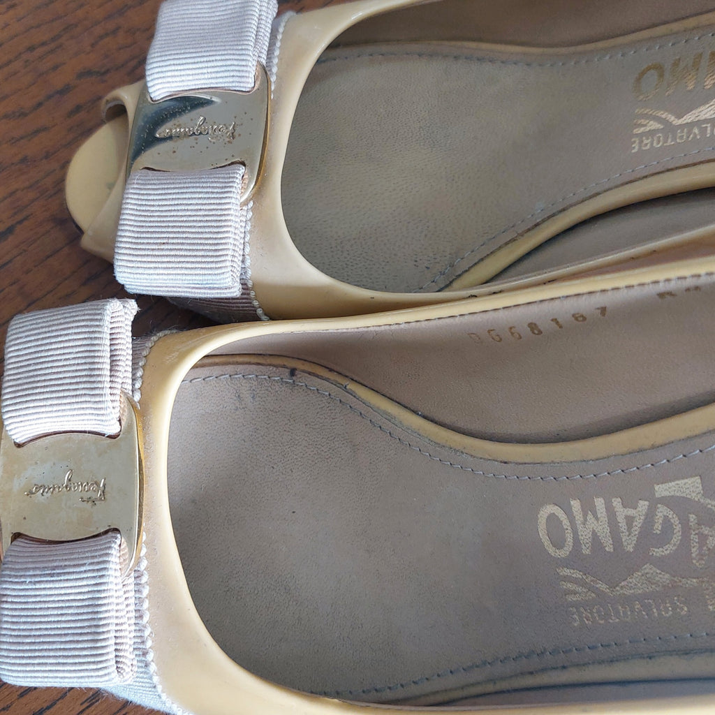 Salvatore Ferragamo Beige Patent Leather Peep Toe Heels | Pre Loved |