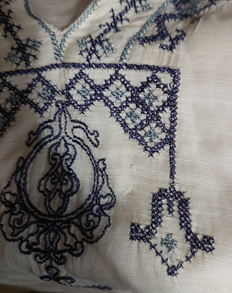 Zaib Cream & Blue Embroidered Outfit (4 Pieces) | Gently Used |