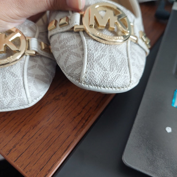 Michael Kors Vanilla Leather Fulton Studded Logo Moccasins | Pre Loved |