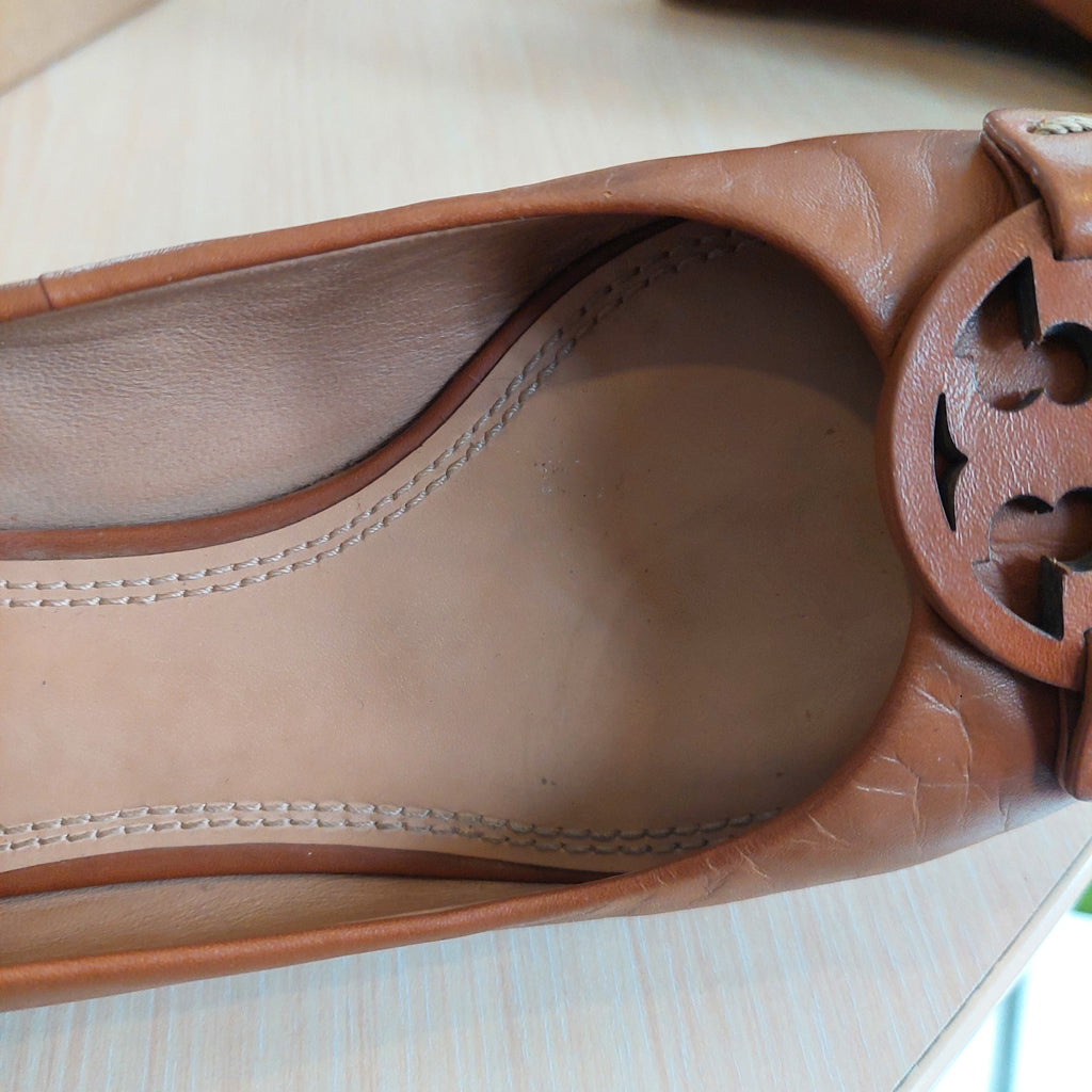 Tory Burch Brown Leather Gabriel Wedge Pumps | Pre Loved |