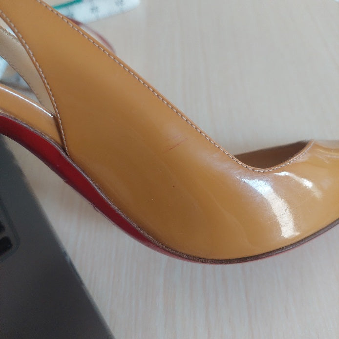 Christian Louboutin Fleuve 100 Nude Patent Leather Pumps | Pre Loved |