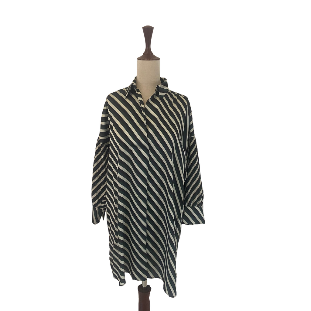 ZARA Green Diagonal Striped Pleated Sleeves Shirt | Gently Used |