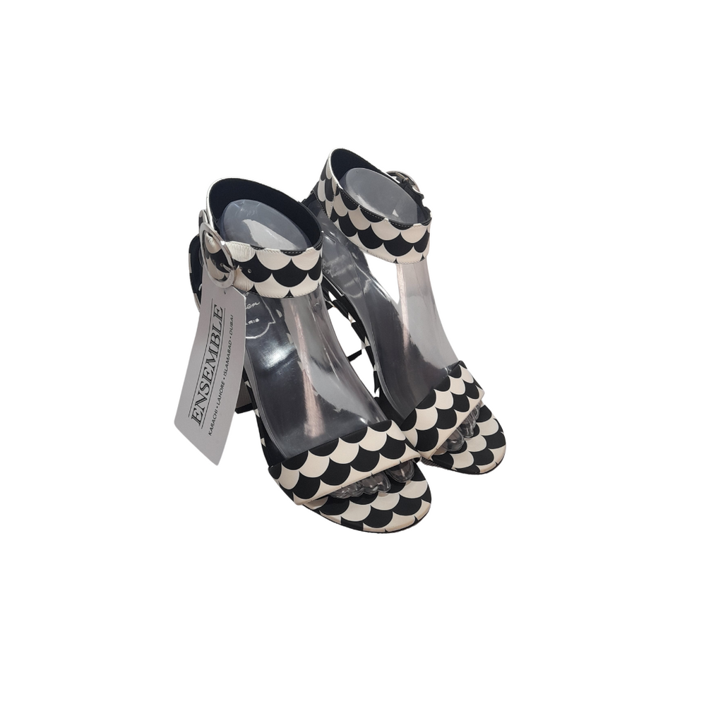 Roger Vivier Monochrome Podium Block Heels | Gently Used |