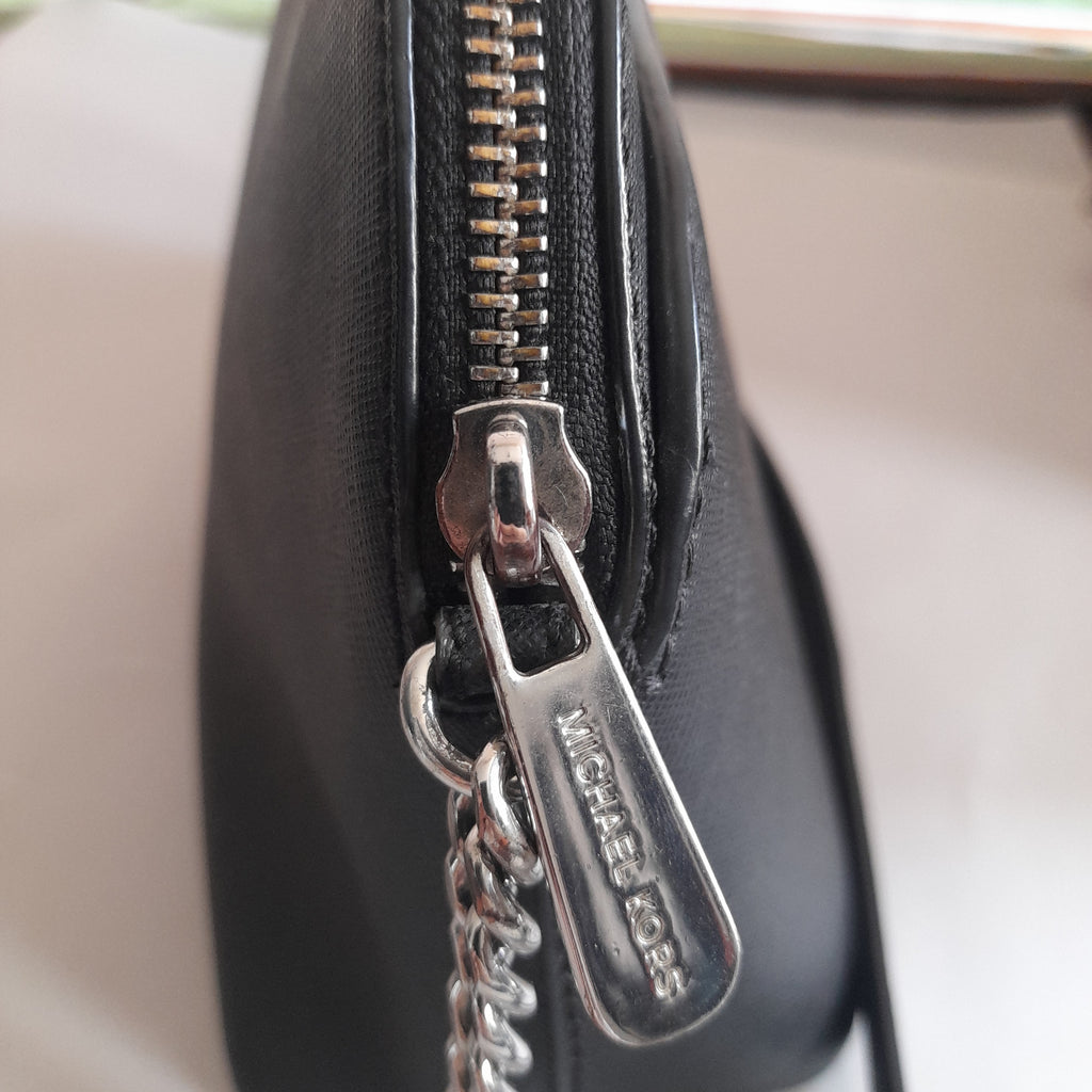 Michael Kors Black Leather Dome Crossbody Bag | Pre Loved |