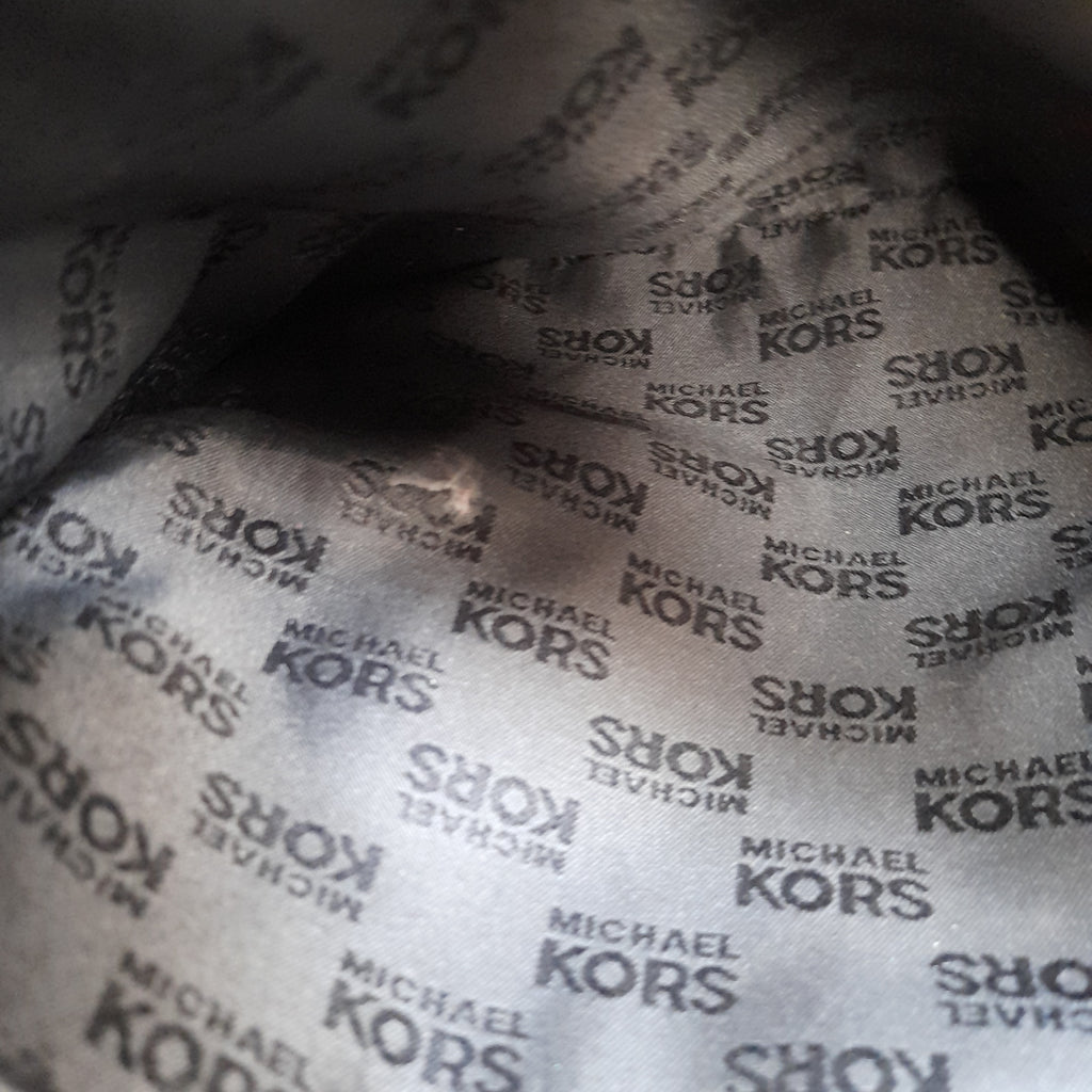 Michael Kors Black Leather Crossbody Bag | Pre Loved |