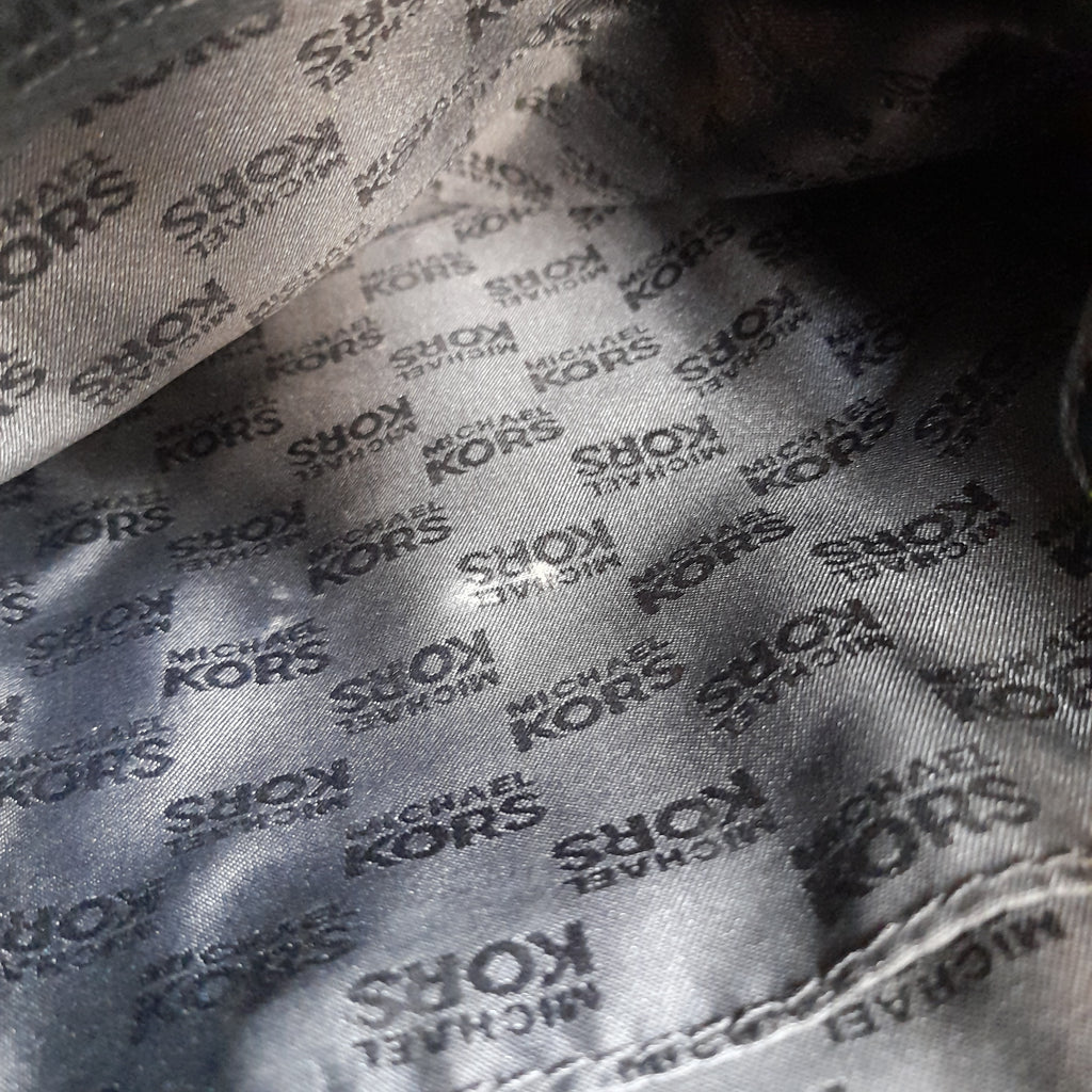 Michael Kors Black Leather Crossbody Bag | Pre Loved |