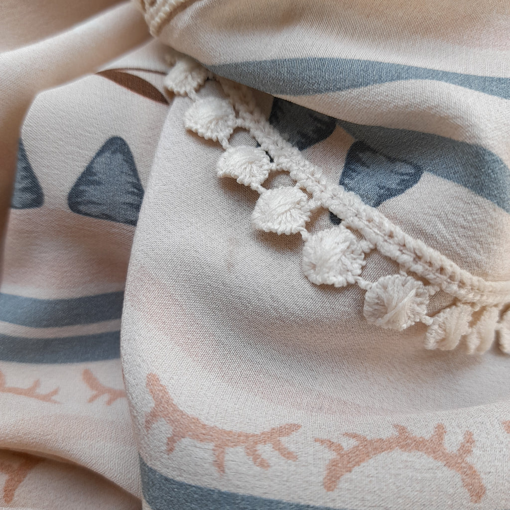 Sania Maskatiya Light Peach Digital Prink Silk Kurta | Gently Used |