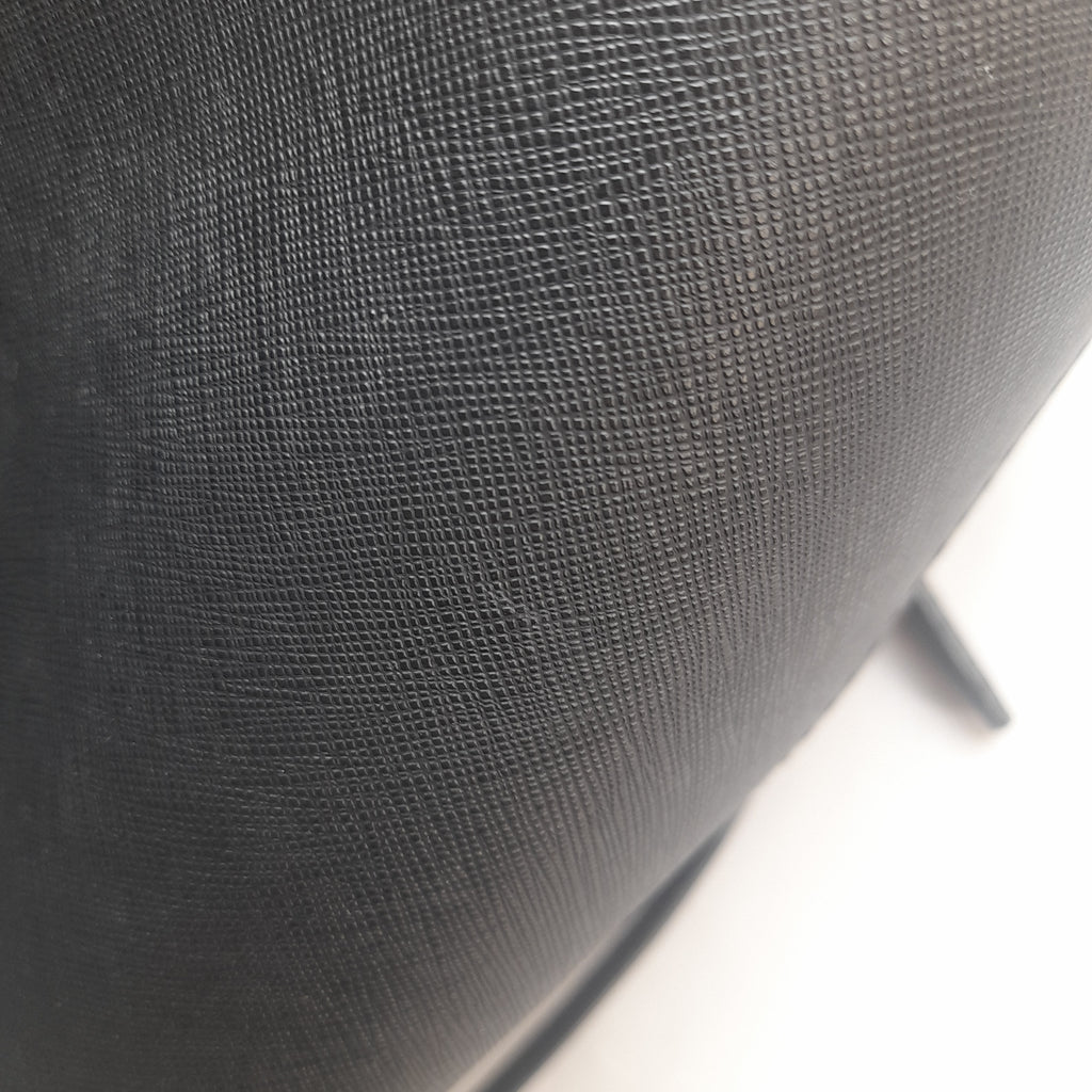 Michael Kors 'Suri' Black Leather Bucket Messenger Bag | Gently Used |