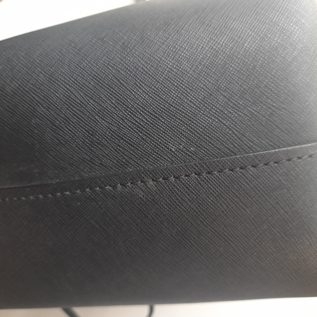 Michael Kors 'Suri' Black Leather Bucket Messenger Bag | Gently Used |