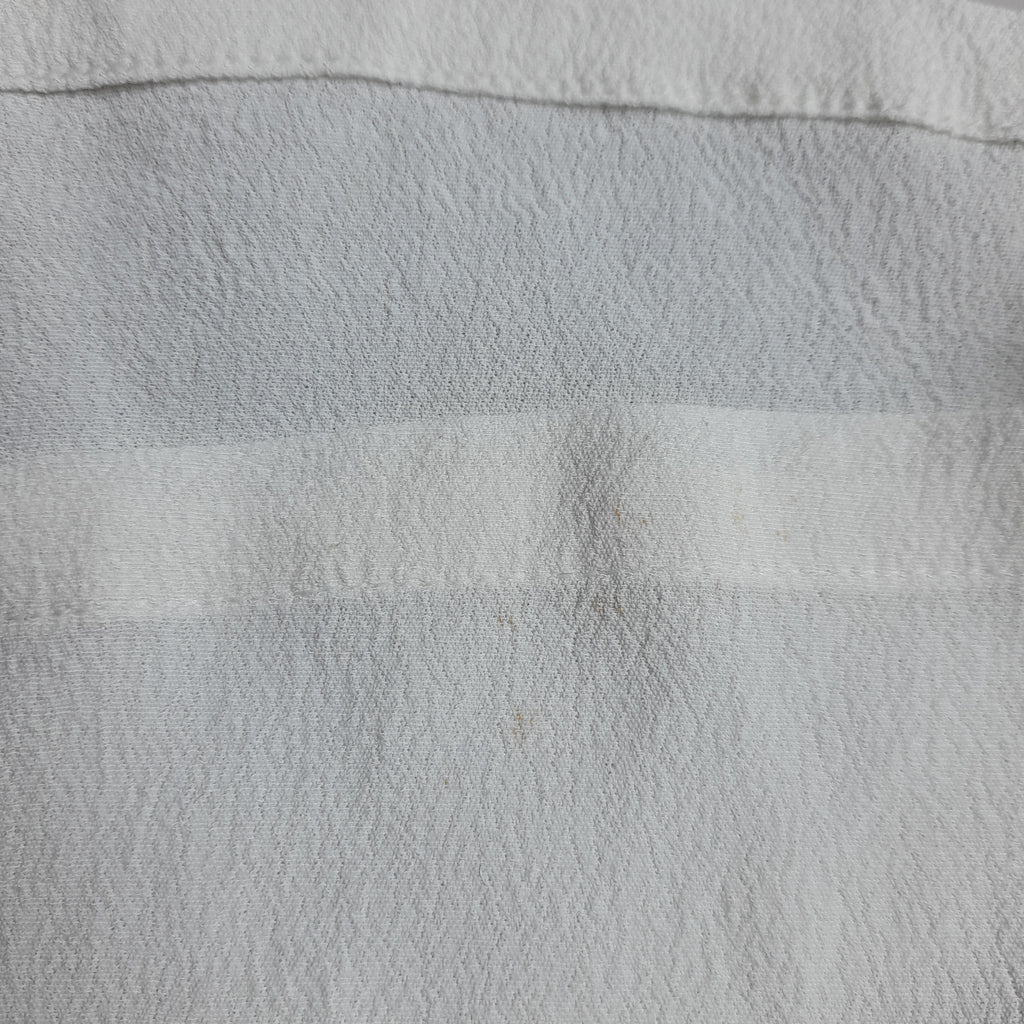 Sonia Butt White Collared Shirt | Gently Used |
