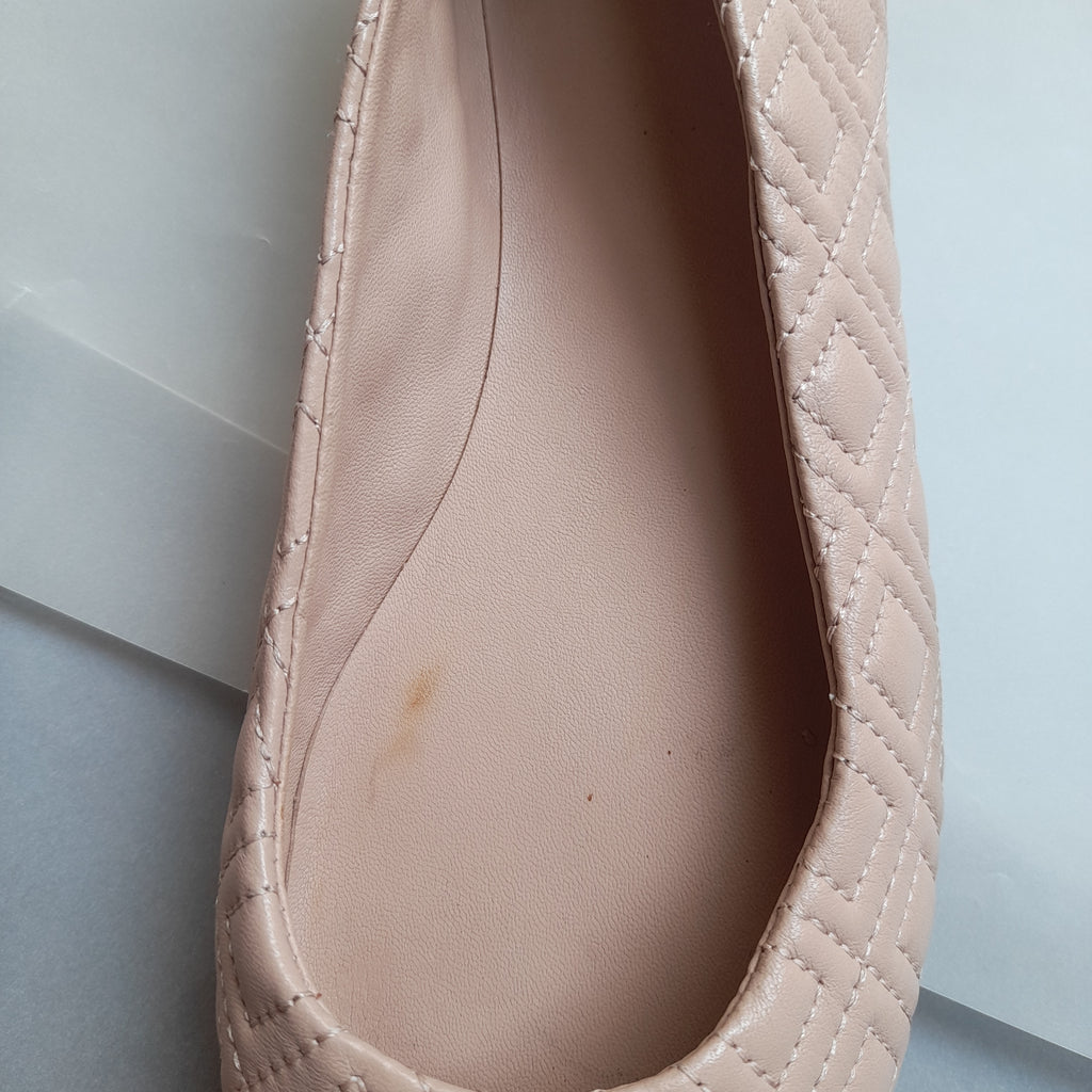 Tory Burch Nude Pink Quilted Leather 'Minnie' Ballet Flats | Pre Loved |